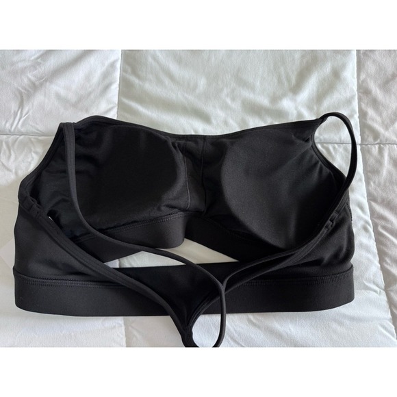 New Lululemon Flow Y Bra Nulu A–C Cup Black Size 12 Yoga Workout Stretch NWT - Picture 8 of 9